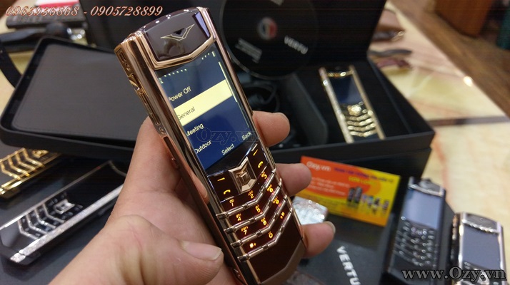 Vertu signature s gold chocolate