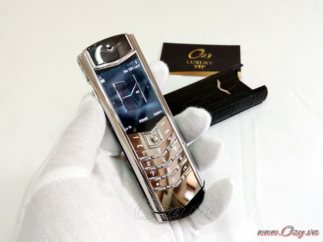 Vertu main chính hãng vỏ cao cấp