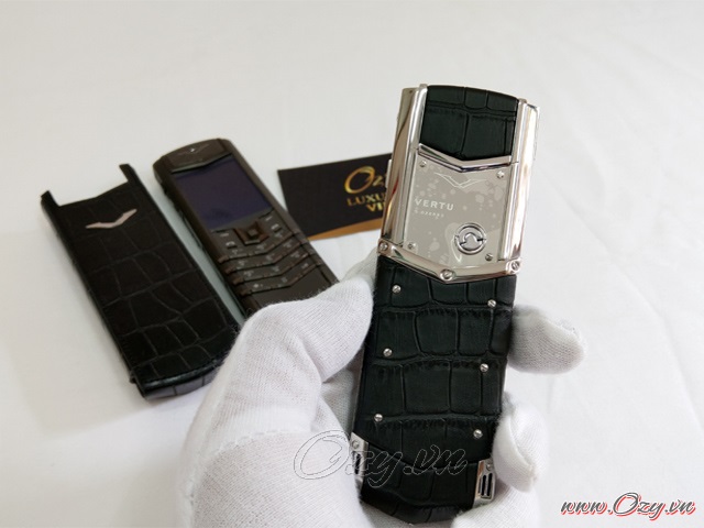 Vertu main chính hãng vỏ cao cấp